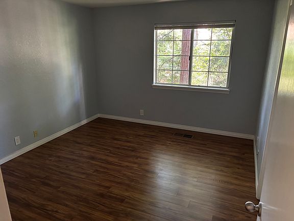 5th image of 877 Nipomo St Unit H