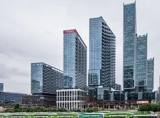 470 Front St W #814, Toronto, ON M5V 0K5