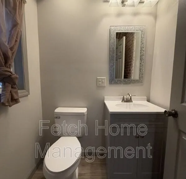 34 N Lee St — Photo 8