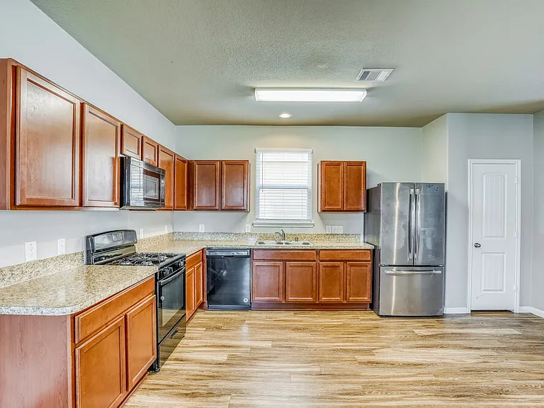 18606 Cooper Ravine Way — Photo 8
