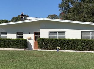 2247 Valencia Dr, Sarasota, FL 34239