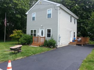 19 Napoleon St, Warren, RI 02885