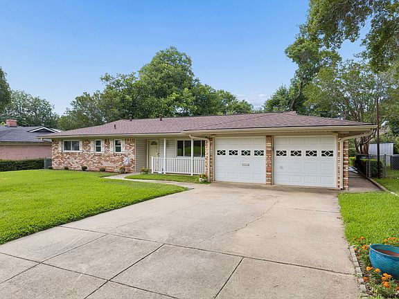 2nd image of 4812 Hollowbrook Rd