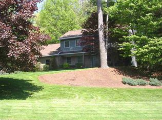 17 Crown Point, Ballston Lake, NY