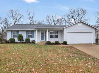 1550 Athens Dr, Saint Peters, MO 63376