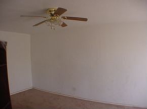 5th image of 5620 Sun Valley Dr