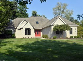 10115 Hardwood Trl, North Royalton, OH 44133
