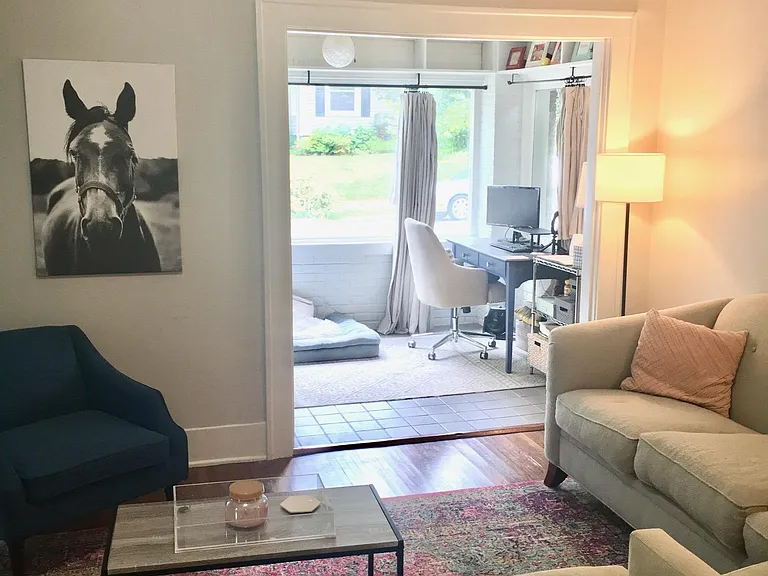 2921 Lee Ave — Photo 3