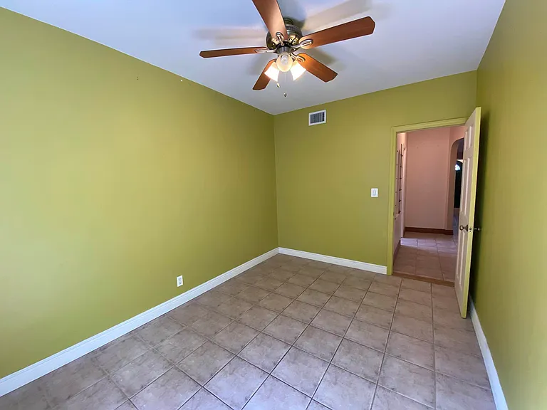6653 Alderton St — Photo 30