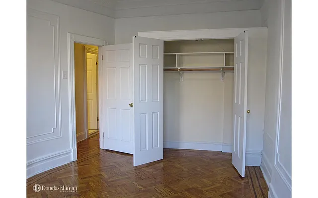 Rented by Douglas Elliman | media 26