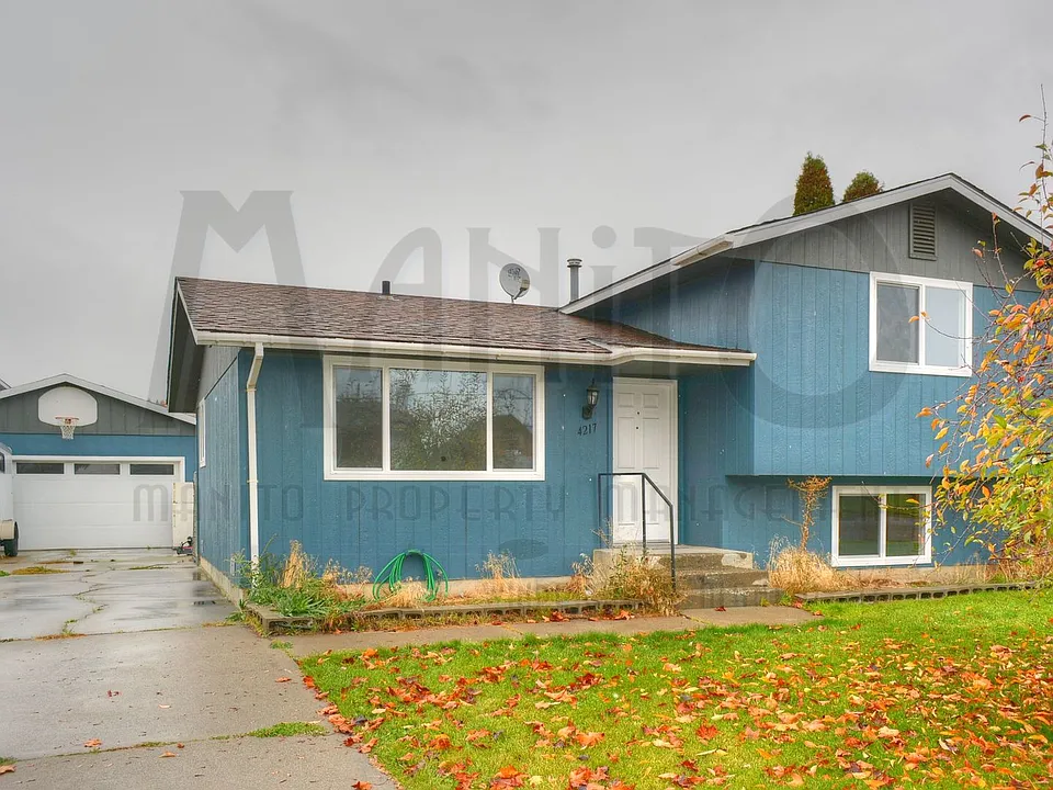 4217 E Marietta Ave