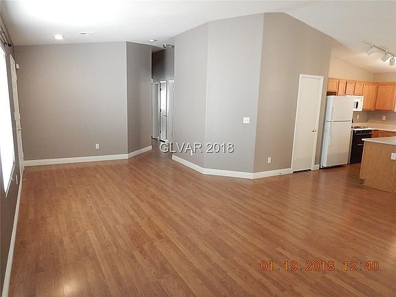 3rd image of 8820 Tumblewood Ave #0
