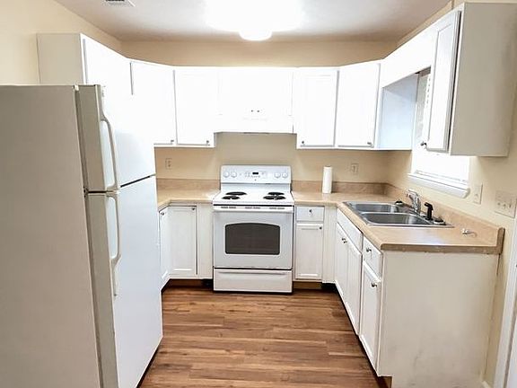 2nd image of 2730 Twilight Ave APT C