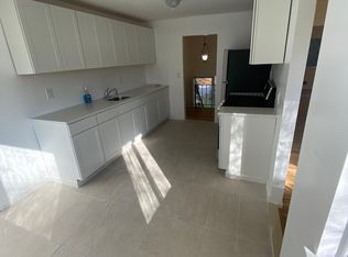 12 Bacon Pl #1, Yonkers, NY 10710