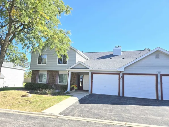 7030 Barrington Ct APT 204, Woodridge, IL 60517