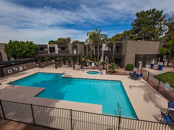 4th image of 1820 W Lindner Ave APT 152