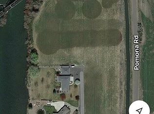 Rivers Edge Ln, Yakima, WA 98901