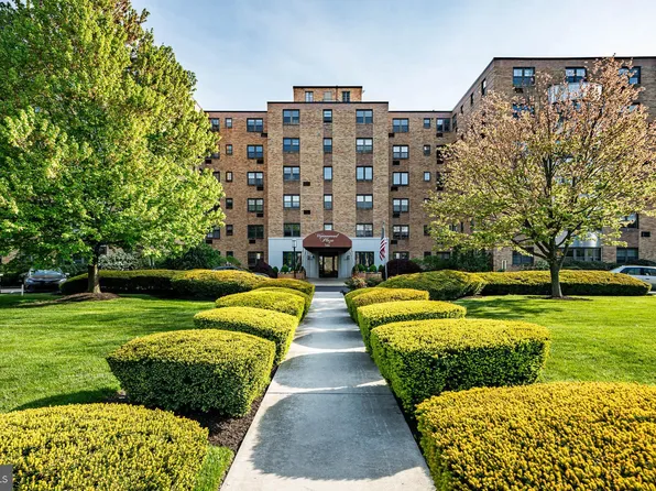 346 E Lancaster Ave APT 413, Wynnewood, PA 19096