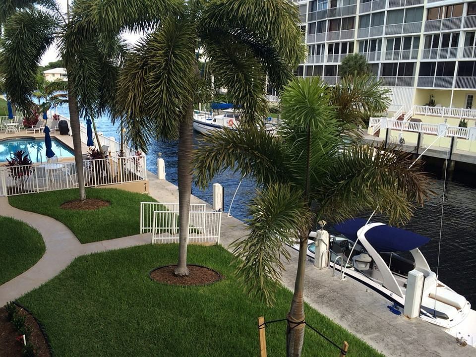 1st image of 3090 NE 48th St APT 212