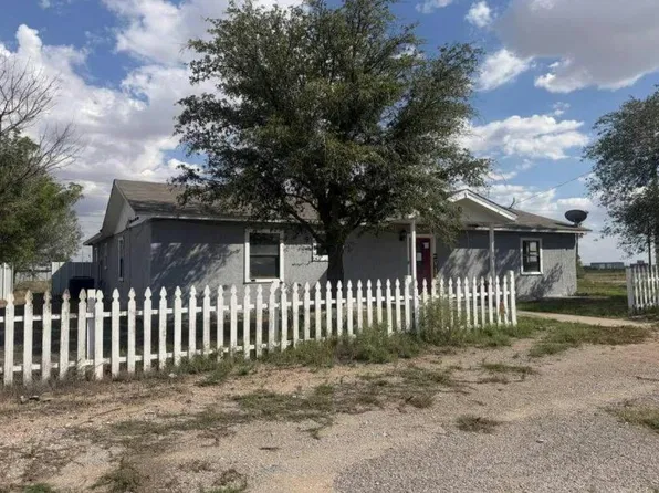 51 E Cottonwood Rd, Artesia, NM 88210