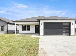3410 34th St W, Williston, ND 58801