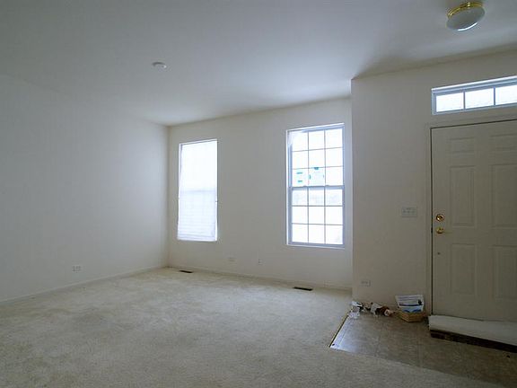 3rd image of 525 Cannonball Dr