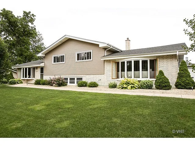 1679 59th Pl photo 1