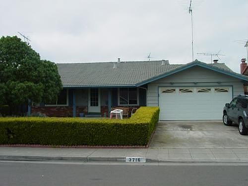 1st image of 3716 Eastwood Cir
