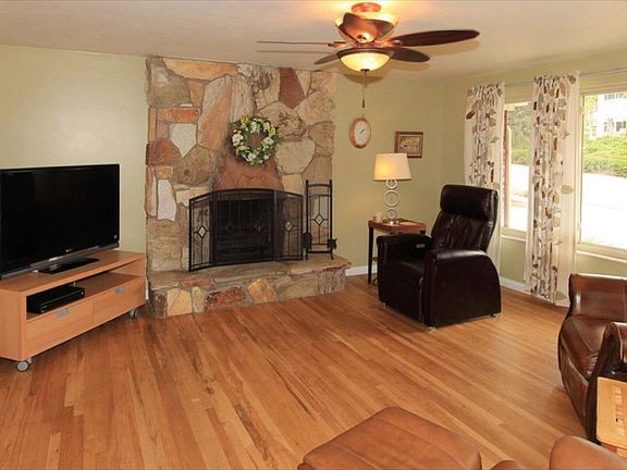 2nd image of 2327 E Cardinal Way