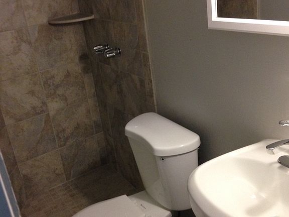 2nd image of 5037 Narragansett Ave APT 4