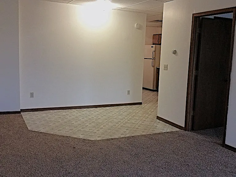 111 1/2 N Main St #2 — Photo 3