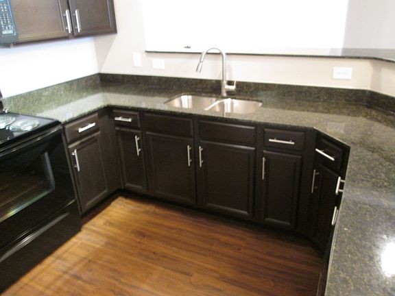 3rd image of 4950 Talbott Dr APT 126