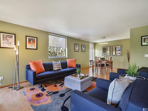 4th image of 800 Sea Spray Ln APT 308