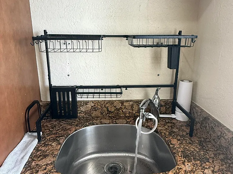 578 NE 20th St #10-E — Photo 11