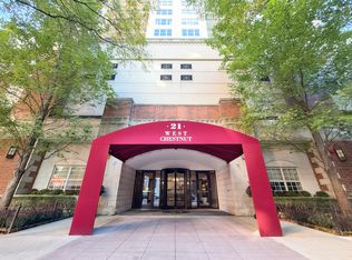 21 W Chestnut St APT 510, Chicago, IL 60610