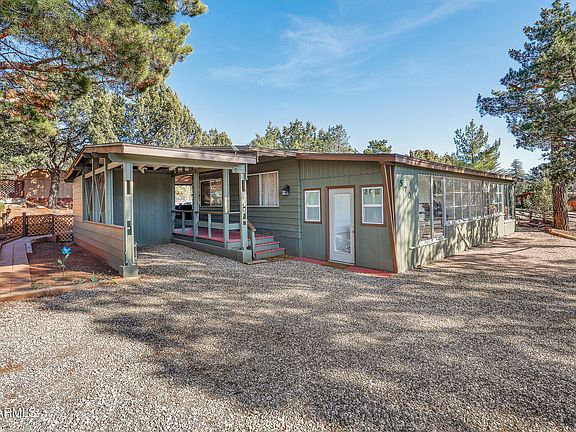 3rd image of 570 HARMONY Drive