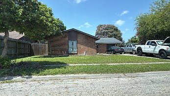 1st image of 5830 Llano Dr
