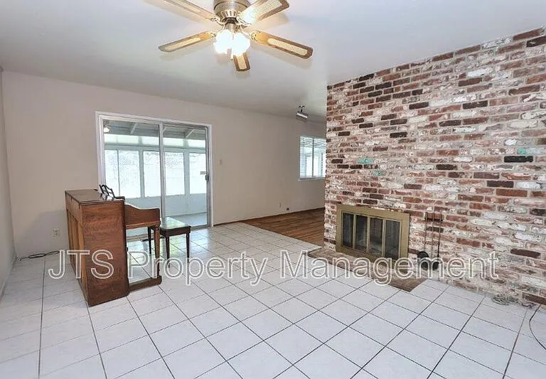 1200 Gary Way — Photo 13