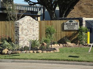 2719 Avenue H, Nederland, TX 77627