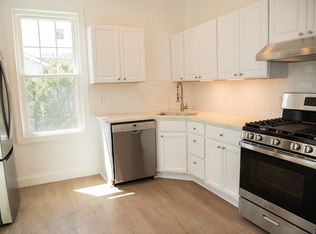 46 Garden Pl #2, Edgewater, NJ 07020