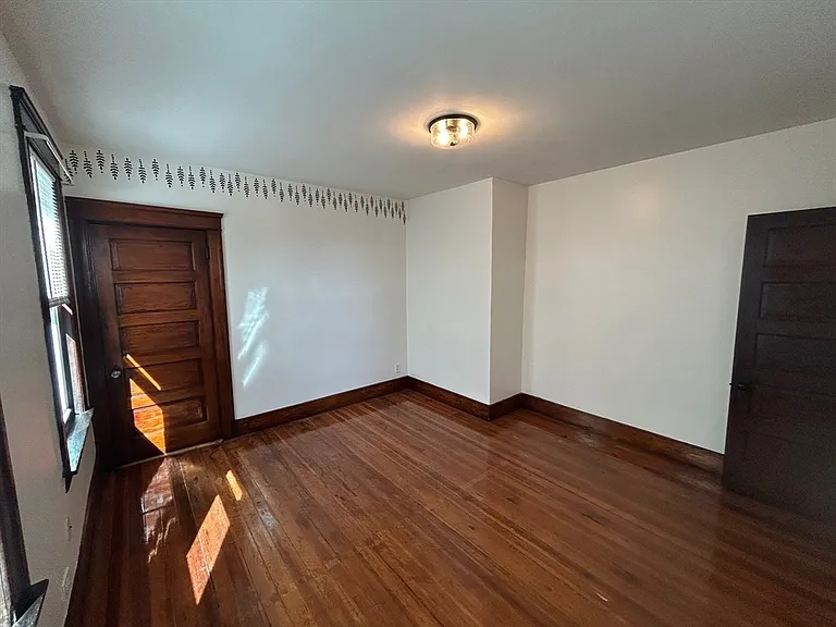 31 Chrome St #3 — Photo 7