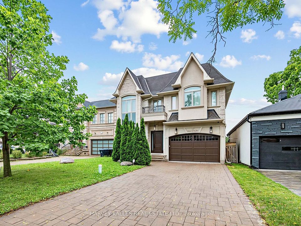 1st image of 125 Bannockburn Ave