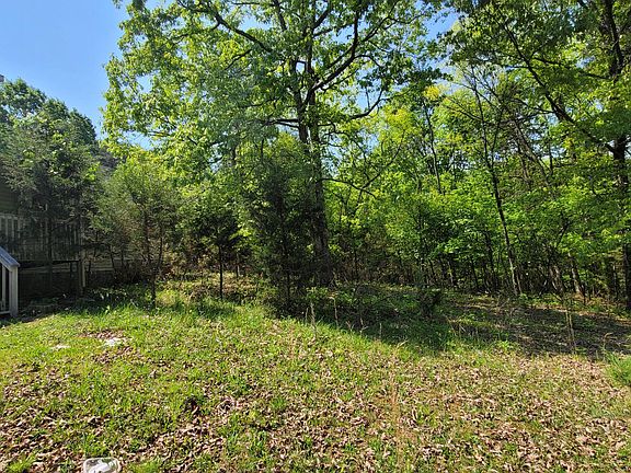 3rd image of 263 W Price Rd