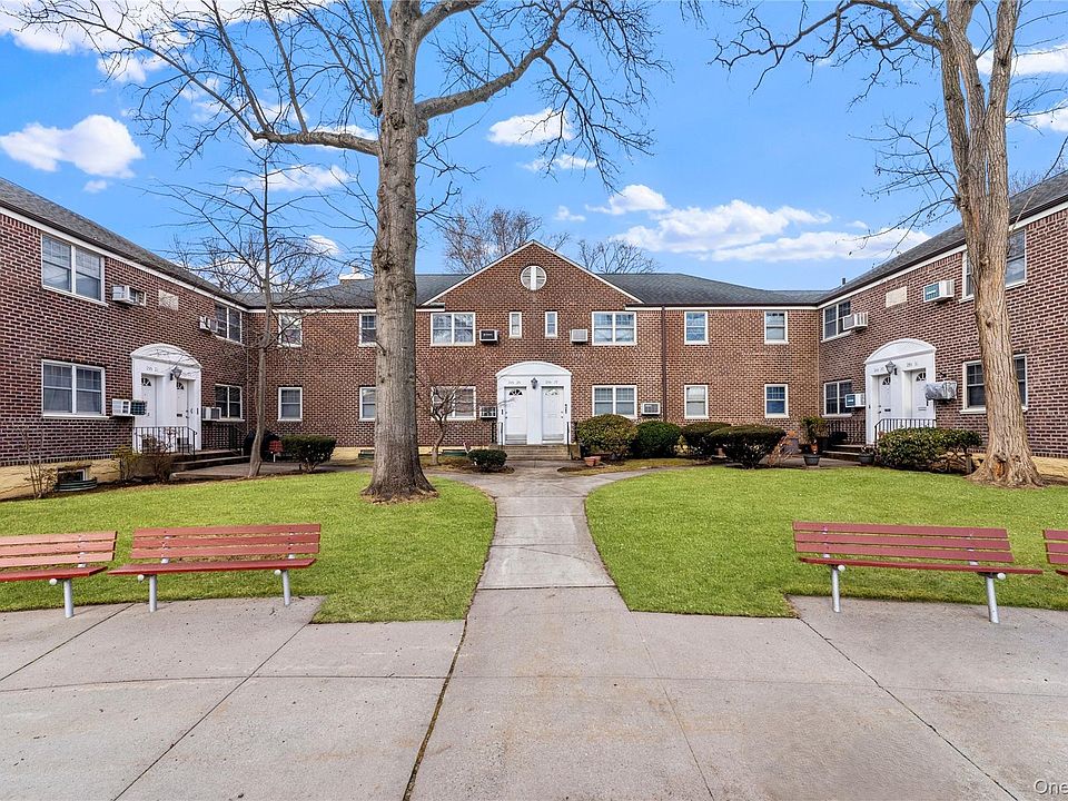 1st image of 255-25 61st Avenue #3-881