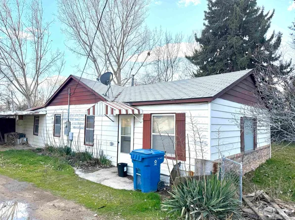 1319 W Flamingo Ave, Nampa, ID 83651