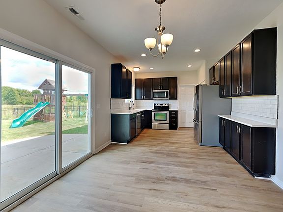 5th image of 6060 W Brickell Ln