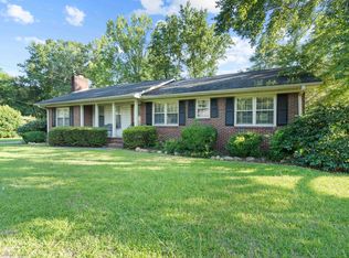 413 Crestview Dr, Eatonton, GA 31024