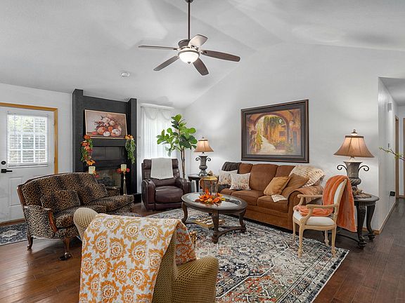 5th image of 4818 N 9th Street