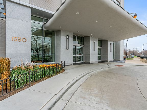 2nd image of 1550 N Lake Shore Dr APT 3E
