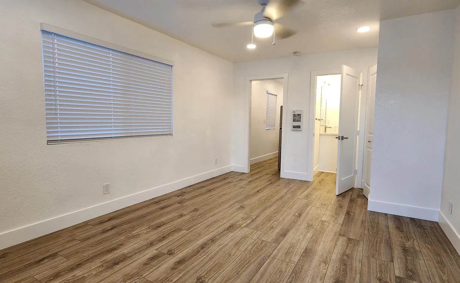 399 Zenith St — Photo 4